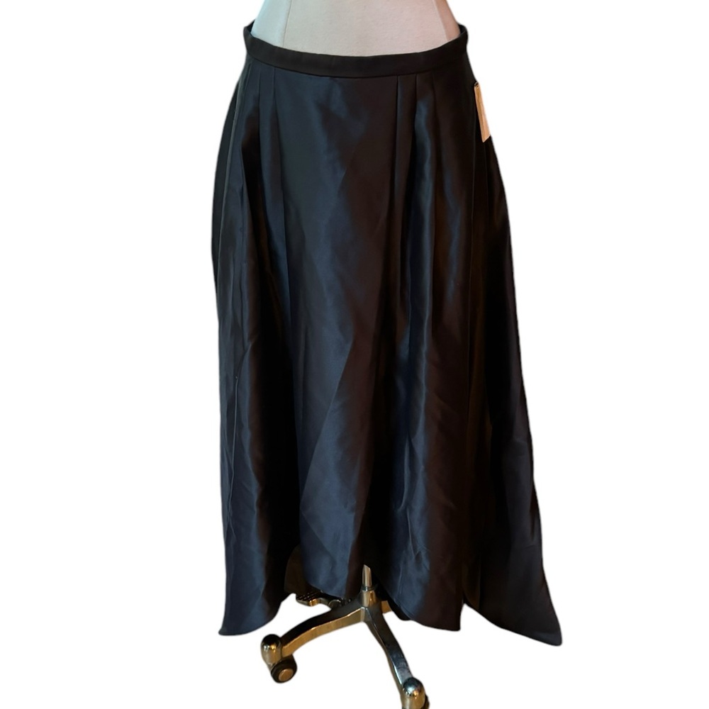 NWT Windsor‎ High-Low Flowing Skirt